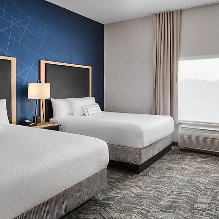 Springhill Suites By Marriott Roanoke Exterior photo