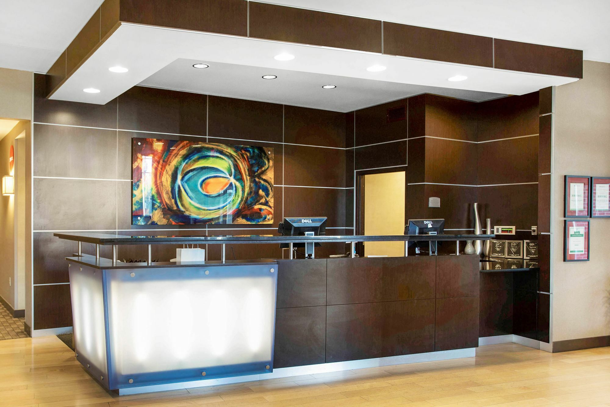 Springhill Suites By Marriott Roanoke Exterior photo